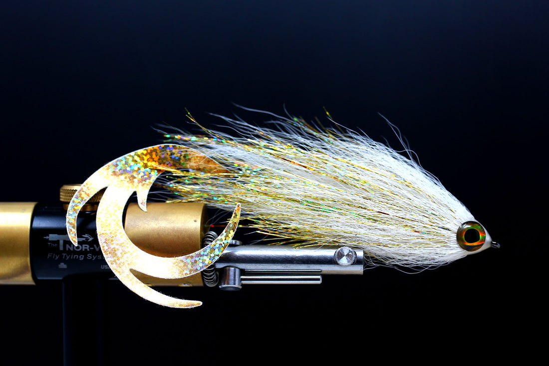 Deer In The Headlights Pike Musky Fly Pattern